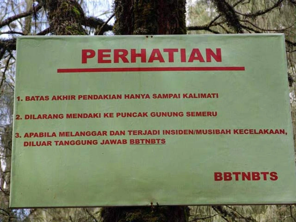 selalu patuhi aturan saat naik gunung